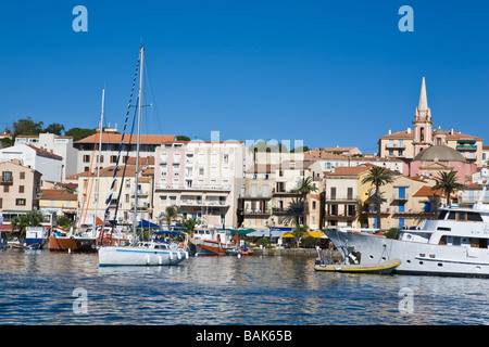 Vista del quai Landry waterfront Calvi Corsica Francia Foto Stock