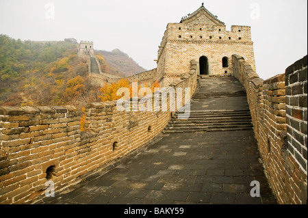 Della sezione Mutianyu della Grande Muraglia della Cina Foto Stock