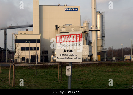 Biomassa-fired power station, la produzione di elettricità a partire da legno riciclato, Lunen, Renania settentrionale-Vestfalia (Germania). Foto Stock