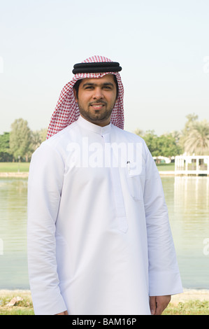 Ritratto di un uomo che indossa un gutra Foto Stock