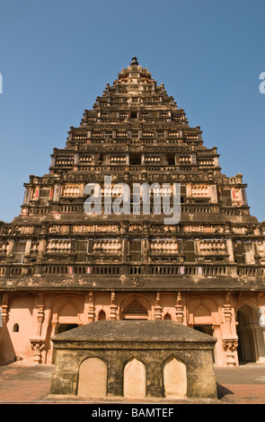 Royal Palace Tower Thanjavur Tamil Nadu India Foto Stock