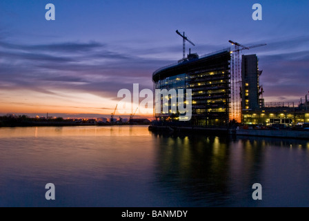 BBC media city in costruzione, Salford Quays, Manchester, Inghilterra, Regno Unito Foto Stock