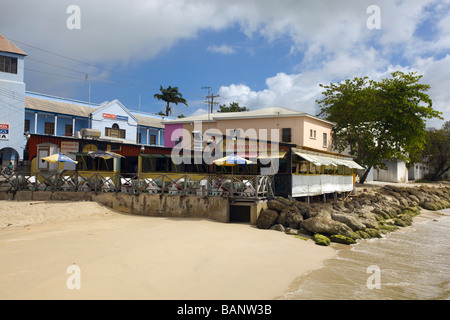 Il famoso Fisherman's Pub in Speightstown o 'Little Bristol' Waterfront, la seconda più grande città in Barbados Foto Stock