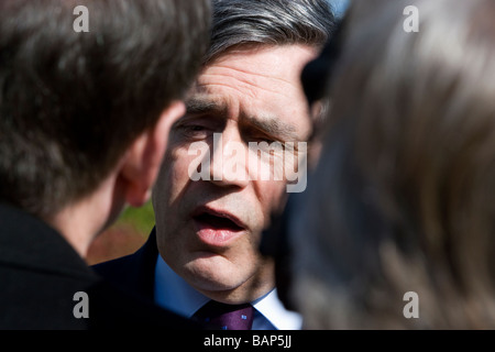 Gordon Brown MP il Primo Ministro ed ex Cancelliere dello Scacchiere nel lavoro del governo britannico Foto Stock