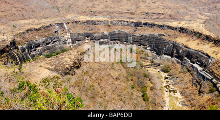 Grotte di Ajanta vista panoramica Foto Stock