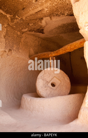 Vecchio palmento all antica grotta home vicino a Goreme in Cappadocia Turchia Foto Stock