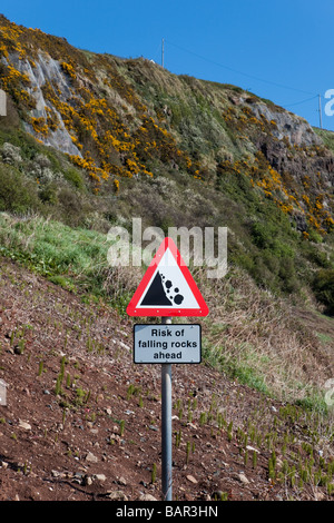 Rischio di caduta di sassi davanti Foto Stock