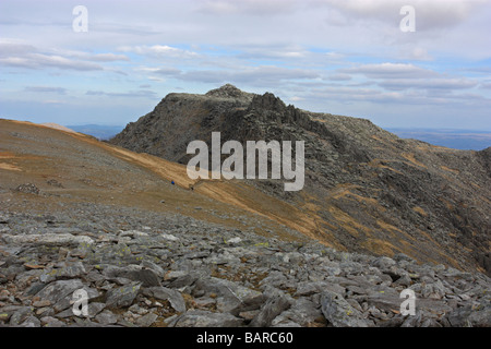 Il vertice di Glyder Fach nella Glyderau montagne, Snowdonia, il Galles del Nord Foto Stock