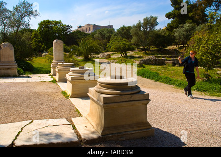 Rovine del tempio di Zeus Olimpio sito nel centro di Atene Grecia Europa Foto Stock