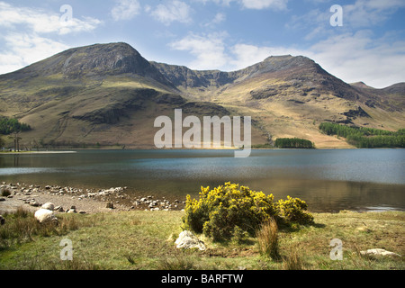 Buttermere, Rosso Pike e alto stile, Lake District, Cumbria, England Regno Unito Foto Stock