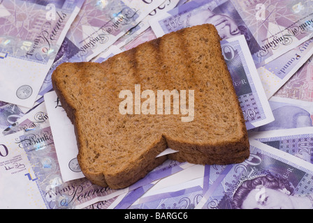 Pila di sandwich di denaro Foto Stock