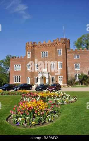 Il castello di Hertford Gatehouse e motivi, Hertford, Hertfordshire, England, Regno Unito Foto Stock