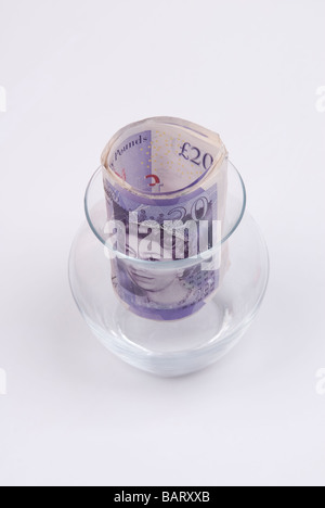 Il denaro all'interno di un vaso Foto Stock