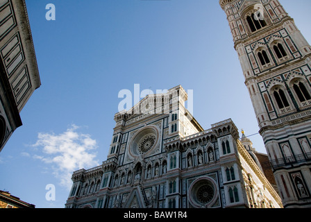 Santa Maria del Fiore i dettagli di facciata in Firenze Italia Foto Stock