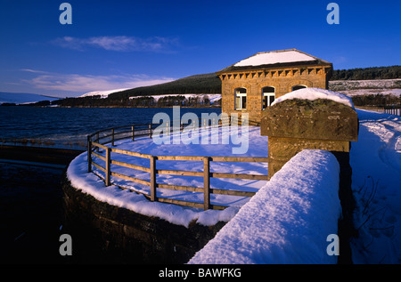 Scena invernale a Catcleugh serbatoio vicino Carter Bar, Northumberland Foto Stock