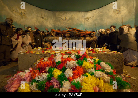 Miniatura di Ghandi pire funebri a Mani Bhavan Gandhi Residence a Mumbai India Foto Stock