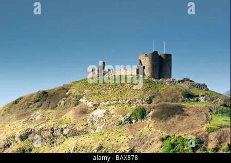 Criccieth Castle e villaggio, Criccieth, Gwynedd, Galles del Nord, Regno Unito Foto Stock