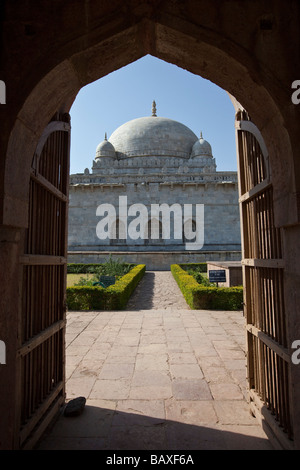 Hoshang Shahs tomba presso le rovine di Mandu nel Madhya Pradesh India Foto Stock