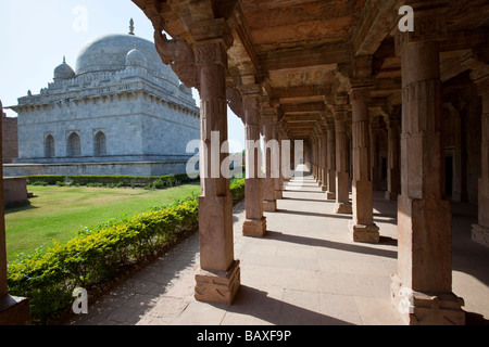 Hoshang Shahs tomba presso le rovine di Mandu nel Madhya Pradesh India Foto Stock