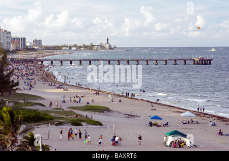 Pompano Beach e Pier - Pompano Beach, Florida USA Foto Stock