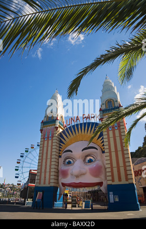 Il Luna Park parco divertimenti aperto (1935) dal Ponte del Porto in Milsons Point sulla North Shore di Sydney, Nuovo Galles del Sud Australia Foto Stock