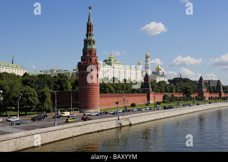 Fiume Moskva e il Cremlino di Mosca Cremlino di Mosca, Russia Foto Stock