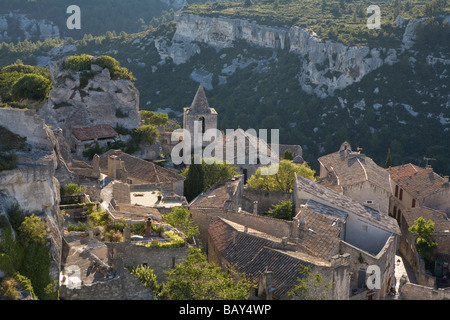 Vista sul borgo antico di Les Baux-de-Provence, Vaucluse Provence, Francia Foto Stock