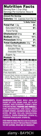 Fatti di nutrizione etichetta da una scatola di organico o di cereali Foto Stock