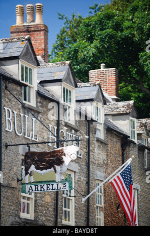 Il Bull Hotel, Fairford, Gloucestershire, Regno Unito Foto Stock