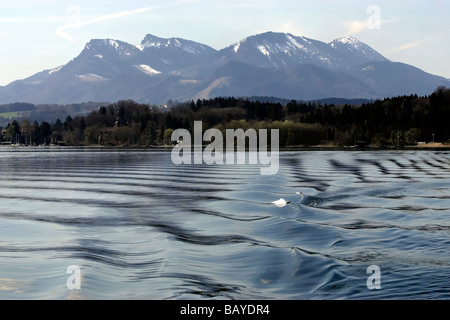 Hochriss Montagna, Lago Chiemsee, Chiemgau, Alta Baviera, Germania, Europa Foto Stock