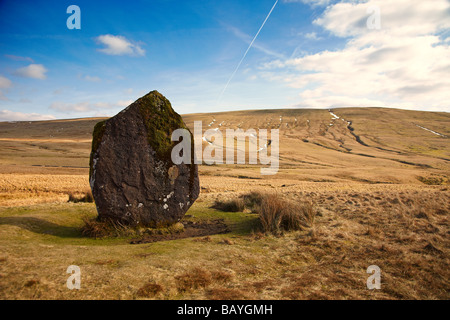 Maen Llúria pietra permanente, vicino Ystradfellte, Brecon Beacons, Wales, Regno Unito Foto Stock