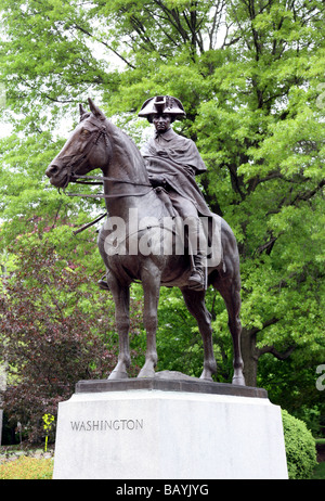 Statua di bronzo di George Washington sul suo cavallo, Morristown, NJ USA, Stati Uniti Morris County Foto Stock