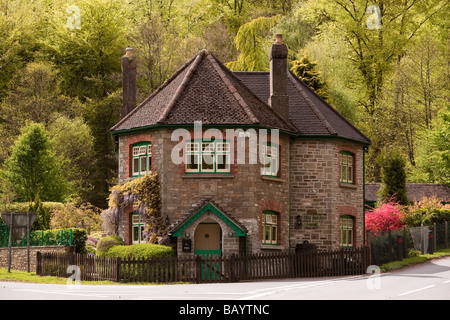 Regno Unito Gloucestershire Foresta di Dean Parkend il luccio Cottage ex casello turnpike Foto Stock