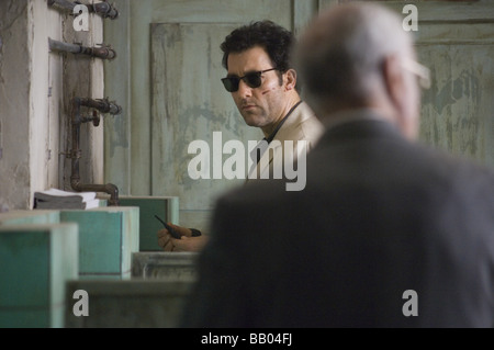 Anno Internazionale : 2009 Direttore : Tom Tykwer Clive Owen Foto Stock