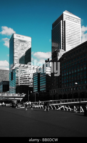 West India Quay - ristorante popolare zona di Canary Wharf in London Docklands Foto Stock