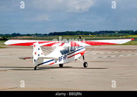 Campione 7GCAA Citabria presso l'aeroporto di Inverness Scozia Scotland Foto Stock