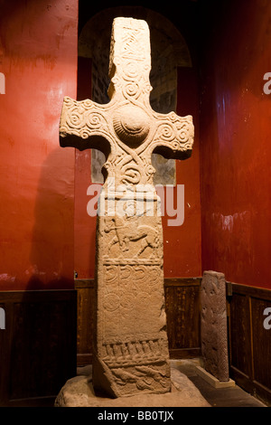 Dupplin Cross, Chiesa di San Serf, Dunning, Scozia Foto Stock
