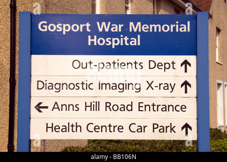 Accesso dipartimentale a Gosport War Memorial Hospital, Gosport, Hampshire, Regno Unito. Foto Stock