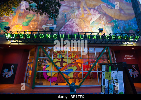 La missione del Centro Culturale per il Latino Arts di San Francisco in California Foto Stock