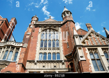 Sion Hall sulla Victoria Embankment London Inghilterra England Foto Stock