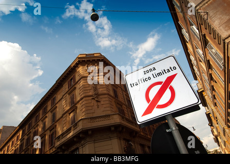 Parcheggio segno di restrizione roma Foto Stock