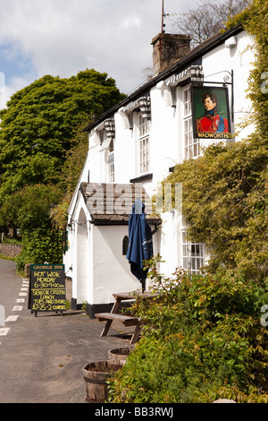 Regno Unito Gloucestershire Foresta di Dean Saint George Briavels Public House nel centro del villaggio Foto Stock