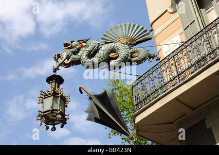Drago Cinese a Casa Bruno Quadros in Barcellona, Spagna Foto Stock