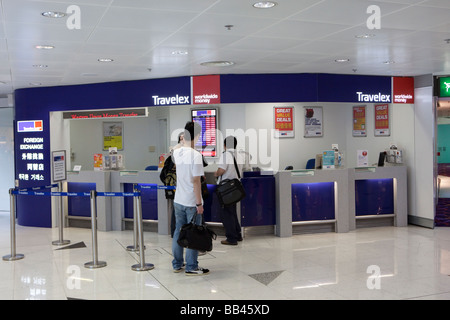Un Travelex denaro ufficio di scambio è visto in Hong Kong Foto Stock