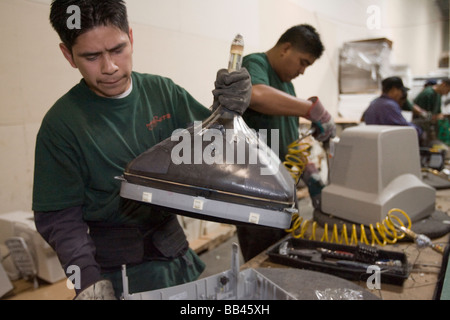 CRT Monitex il riciclaggio e il riutilizzo di impianto, Grand Prairie in Texas. Foto Stock