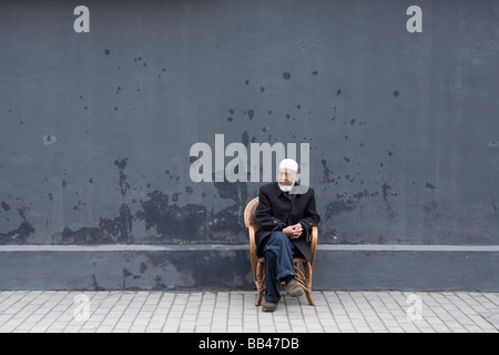 Un anziano cinese uomo musulmano in Xian, Cina. Foto Stock