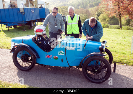 Austin 7 Ulster 2 posti sport 1930 747cc Wiscombe Hill Climb 10 Maggio 2009 Foto Stock