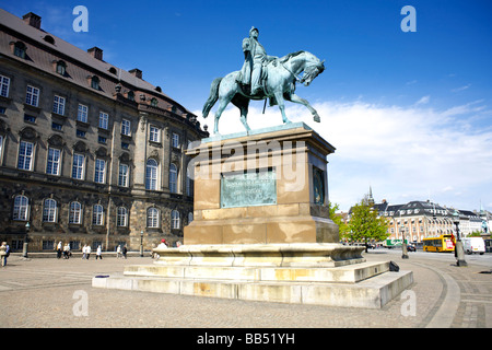 Statua equestre di Re Frederik VII (1808 1863), Copenaghen, Danimarca Foto Stock