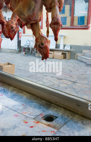 Butcher Shop nel quartiere Carsija di Skopje Macedonia Europa Foto Stock