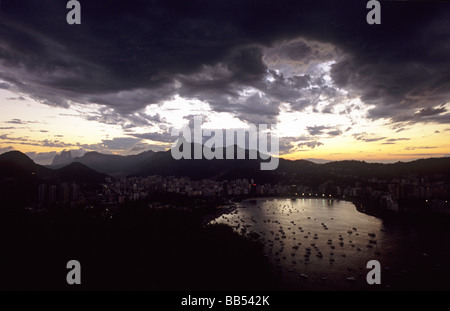 Vista dal Morro da Urca Rio de Janeiro in Brasile Foto Stock